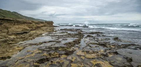 How Do Ocean Beach Tide Pools Form?